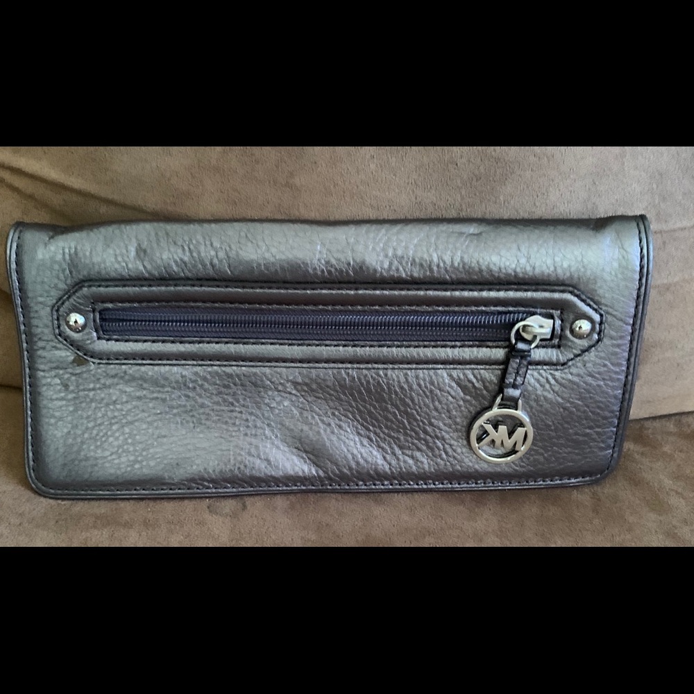 Michael Kors clutch - wristlet